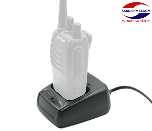 Sạc pin của bộ đàm Baofeng 666-888-777